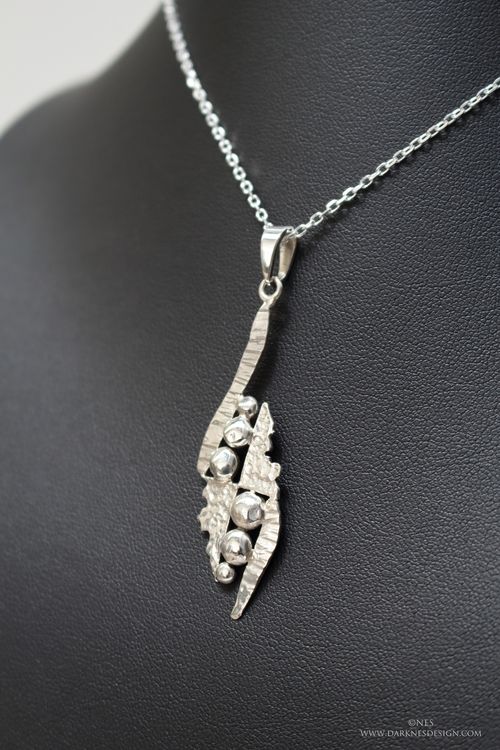 Ref 49 Fragment de métal 2